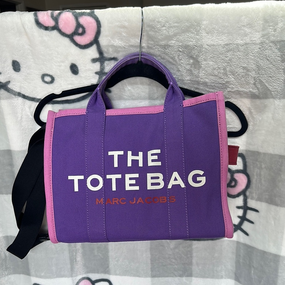 Marc Jacobs The Tote Bag